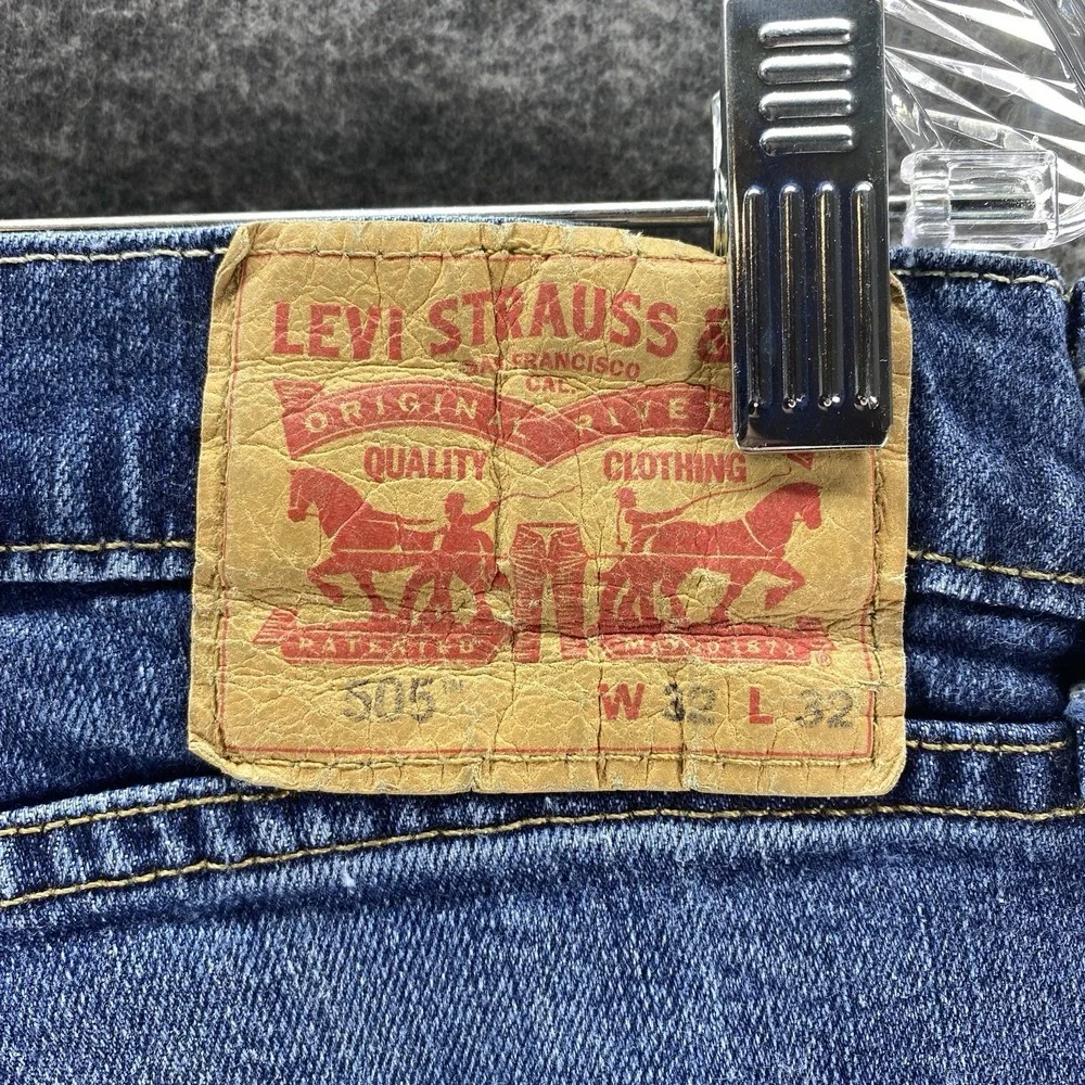 Levi's 505 Regular Fit Jeans Mens 32x32 Blue Medium Wash Straight Leg Denim